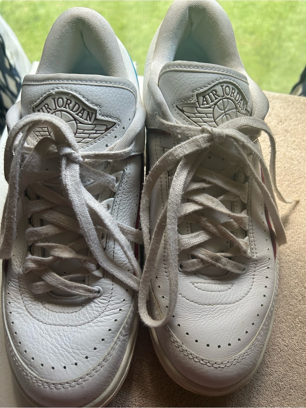 Nike Jordan women’s White Leather Low-Top Sneakers